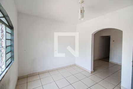 Sala de TV de casa para alugar com 2 quartos, 180m² em Vila Rosa, Carapicuíba