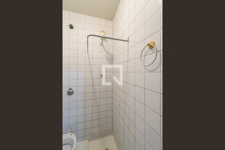 Banheiro de apartamento para alugar com 1 quarto, 20m² em Vicente de Carvalho, Rio de Janeiro