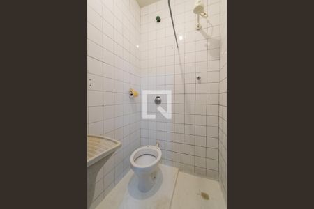 Banheiro de apartamento para alugar com 1 quarto, 20m² em Vicente de Carvalho, Rio de Janeiro