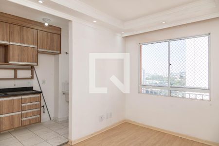 Sala  de apartamento para alugar com 2 quartos, 45m² em Canhema, Diadema