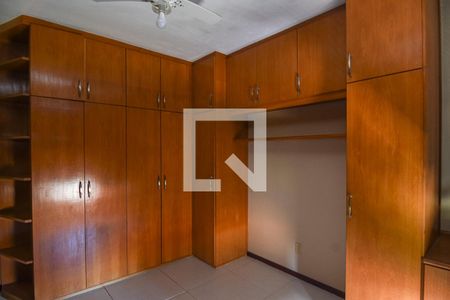 Quarto 1 de casa de condomínio à venda com 2 quartos, 100m² em Serra Grande, Niterói