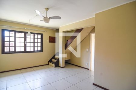 Sala de casa de condomínio à venda com 2 quartos, 100m² em Serra Grande, Niterói