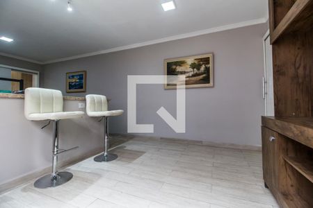 Sala de TV de casa à venda com 2 quartos, 150m² em Vila Boa Vista, Barueri