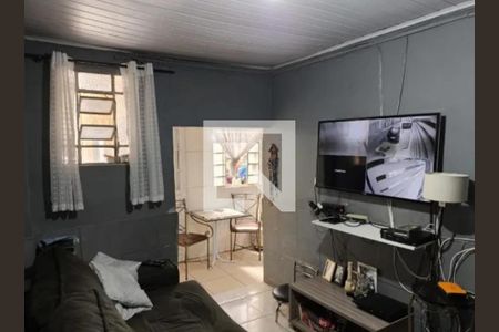 Foto 02 de casa à venda com 1 quarto, 42m² em Vila Carrão, São Paulo