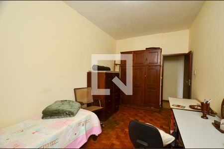 Quarto1 de apartamento para alugar com 2 quartos, 111m² em Santa Efigênia, Belo Horizonte