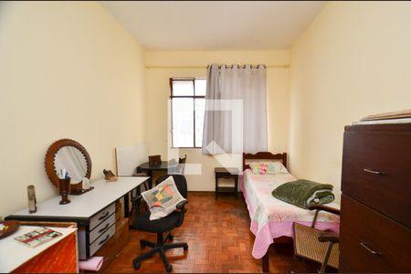 Quarto1 de apartamento para alugar com 2 quartos, 111m² em Santa Efigênia, Belo Horizonte