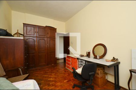 Quarto1 de apartamento para alugar com 2 quartos, 111m² em Santa Efigênia, Belo Horizonte