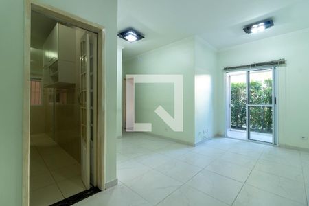 Sala de apartamento para alugar com 2 quartos, 60m² em Jardim Barbacena, Cotia