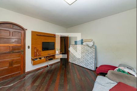 Sala 1 de casa para alugar com 3 quartos, 200m² em Alto Caiçaras, Belo Horizonte