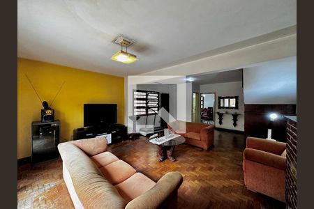 Sala de casa para alugar com 3 quartos, 189m² em Brooklin, São Paulo