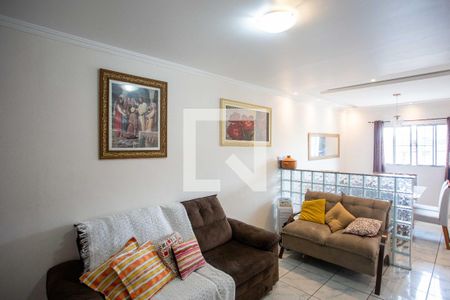 Sala de TV de casa à venda com 3 quartos, 158m² em Casa Grande, Diadema