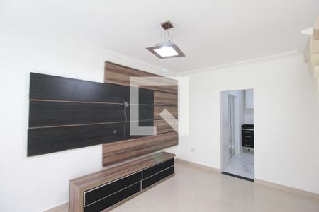 Sala de casa de condomínio à venda com 2 quartos, 68m² em Santa Terezinha, Belo Horizonte