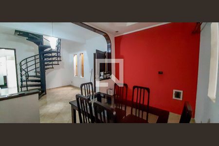 Sala  de casa para alugar com 3 quartos, 200m² em Vila Menck, Osasco