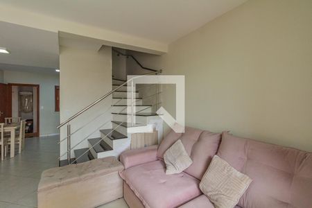 Sala de casa à venda com 2 quartos, 81m² em São José, Canoas