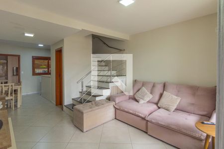 Sala de casa à venda com 2 quartos, 81m² em São José, Canoas