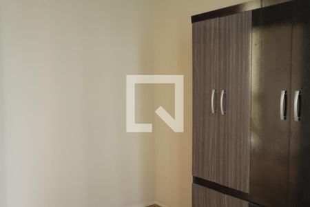 Quarto 1 de apartamento para alugar com 2 quartos, 44m² em Jardim Vitoria, Belo Horizonte