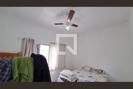 Quarto de casa para alugar com 2 quartos, 130m² em Vila Tupi, Praia Grande