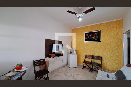 Sala de casa para alugar com 2 quartos, 130m² em Vila Tupi, Praia Grande