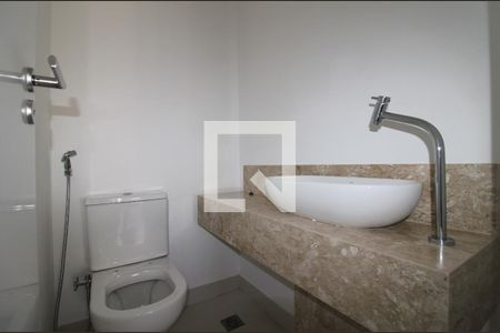 Lavabo de apartamento à venda com 4 quartos, 173m² em Santo Antônio, Belo Horizonte