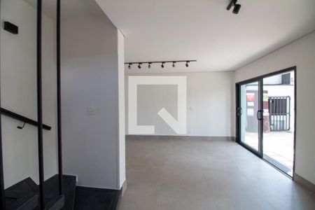 Sala de casa para alugar com 4 quartos, 200m² em Santo Amaro, São Paulo