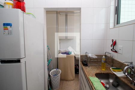 Cozinha de apartamento à venda com 2 quartos, 67m² em Centro, Belo Horizonte