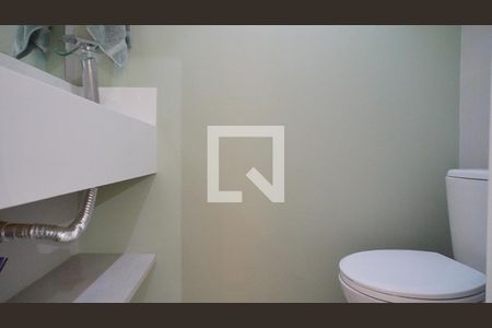 Lavabo de casa para alugar com 3 quartos, 123m² em Campeche Central, Florianópolis