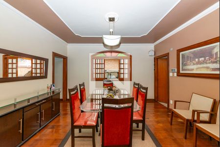 Sala  de casa à venda com 6 quartos, 275m² em Betânia, Belo Horizonte