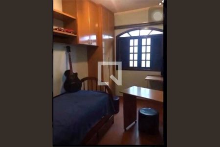 Casa à venda com 3 quartos, 224m² em Vila Camilópolis, Santo André