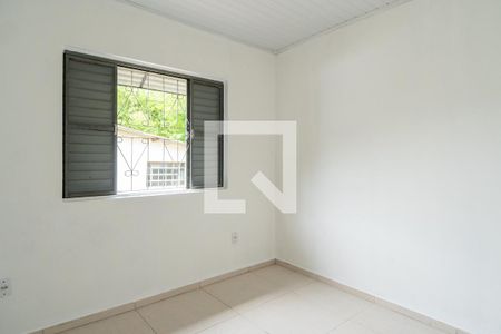 Quarto 2 de casa para alugar com 2 quartos, 76m² em Medianeira, Porto Alegre