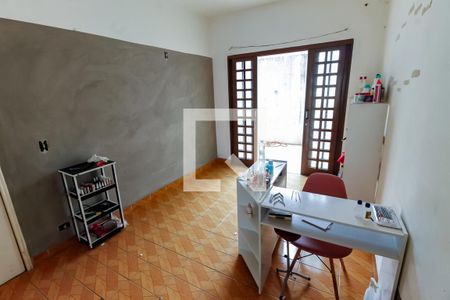 Sala de casa para alugar com 1 quarto, 55m² em Nucleo Residencial Isabela, Taboão da Serra