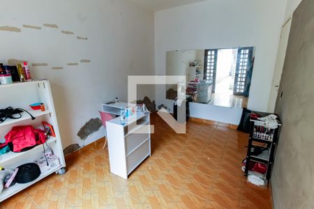 Sala de casa para alugar com 1 quarto, 55m² em Nucleo Residencial Isabela, Taboão da Serra