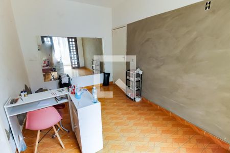 Sala de casa para alugar com 1 quarto, 55m² em Nucleo Residencial Isabela, Taboão da Serra