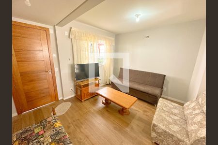 Sala de TV de apartamento para alugar com 2 quartos, 150m² em Cachoeira do Bom Jesus, Florianópolis