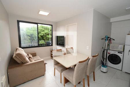 Sala/Cozinha de apartamento para alugar com 2 quartos, 35m² em Jurubatuba, São Paulo