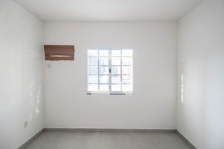 Suíte de apartamento para alugar com 2 quartos, 77m² em Edson Passos, Mesquita