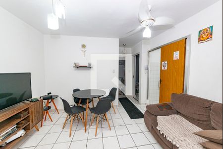 Sala de apartamento para alugar com 2 quartos, 50m² em Estrela do Oriente, Belo Horizonte