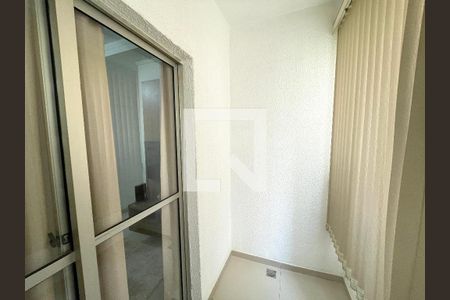 Sacada de apartamento à venda com 3 quartos, 61m² em Ponte Sao Joao, Jundiaí