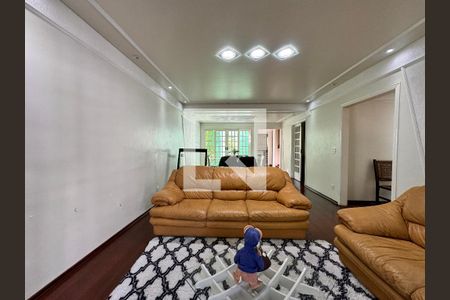 Sala de casa para alugar com 4 quartos, 300m² em Campestre, Santo André