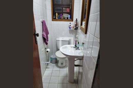 Banheiro de casa de condomínio à venda com 2 quartos, 120m² em Taquara, Rio de Janeiro