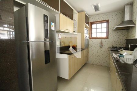 Cozinha de casa de condomínio à venda com 4 quartos, 204m² em Anil, Rio de Janeiro