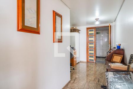 Hall de entrada de apartamento à venda com 4 quartos, 300m² em Centro Histórico, Porto Alegre