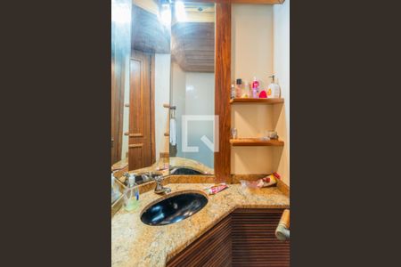 Lavabo de apartamento à venda com 4 quartos, 300m² em Centro Histórico, Porto Alegre