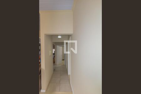 Hall de entrada de casa para alugar com 4 quartos, 160m² em Niterói, Canoas