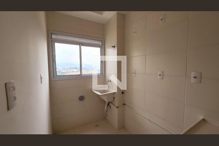 Cozinha e Área de Serviço de apartamento à venda com 2 quartos, 45m² em Vila Santa Terezinha, Várzea Paulista