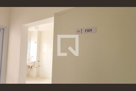 Entrada de apartamento à venda com 2 quartos, 45m² em Vila Santa Terezinha, Várzea Paulista