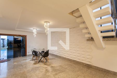 Sala  de casa para alugar com 6 quartos, 750m² em Trevo, Belo Horizonte