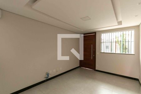 Sala de casa para alugar com 3 quartos, 135m² em Itapoã, Belo Horizonte