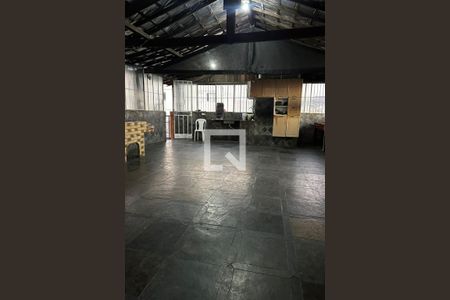 Casa à venda com 3 quartos, 360m² em Boa Vista, Belo Horizonte