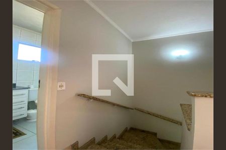 Casa à venda com 3 quartos, 101m² em Utinga, Santo André