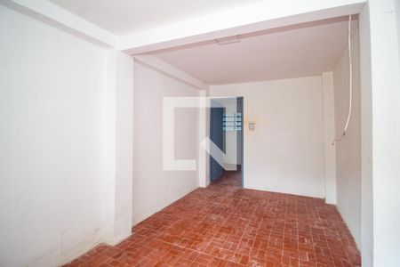 Quarto de casa para alugar com 2 quartos, 104m² em Medianeira, Porto Alegre